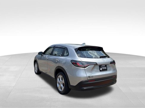 Used 2024 Honda HR-V LX image 3