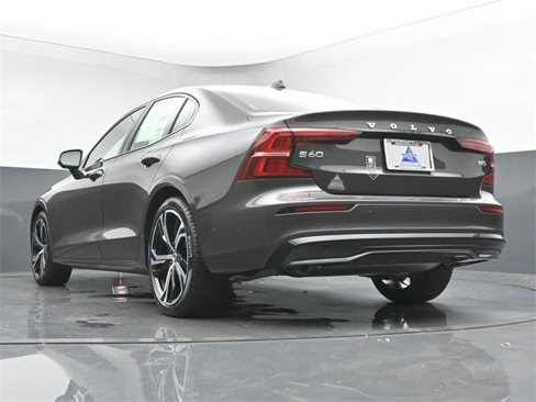 Used 2025 Volvo S60 B5 Plus w/ Protection Package Premier image 36