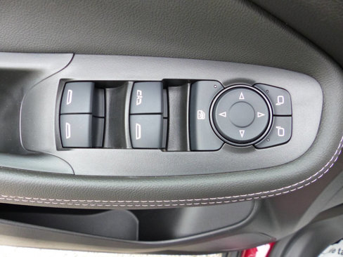 Used 2025 Buick Encore GX Preferred image 19