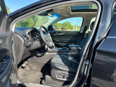 Used 2015 Ford Edge Titanium w/ Equipment Group 302A image 14