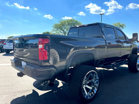 Used 2021 Chevrolet Silverado 2500 LTZ w/ LTZ Plus Package image 7