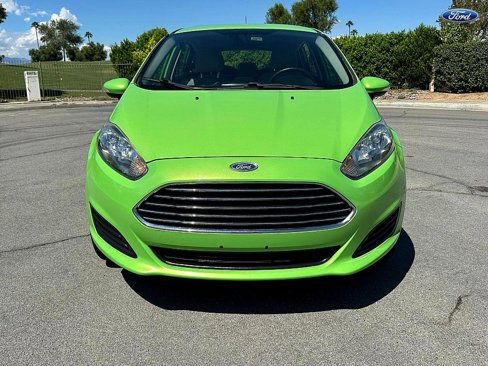 Used 2014 Ford Fiesta SE image 2
