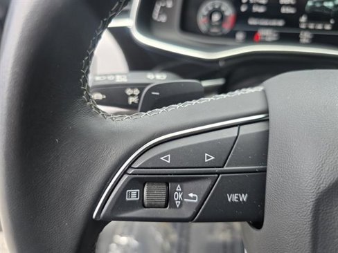 Used 2022 Audi Q8 Premium Plus w/ Premium Plus Package image 22