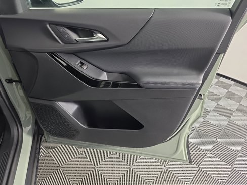 New 2026 Chevrolet Equinox LT w/ Convenience Package II image 37