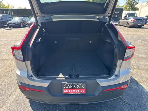 Used 2023 Volvo C40 P8 Recharge Ultimate image 9