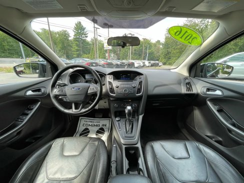 Used 2016 Ford Focus SE w/ Equipment Group 201A image 18