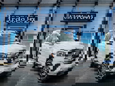 New 2026 Mercedes-Benz GLS 450 4MATIC image 1