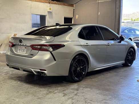 Used 2023 Toyota Camry XSE image 4