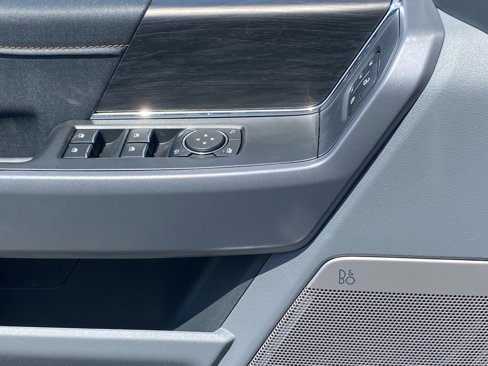 New 2025 Ford F150 Lariat w/ Equipment Group 502A High image 14