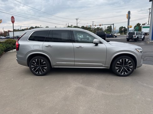Certified 2025 Volvo XC90 B5 Plus image 5