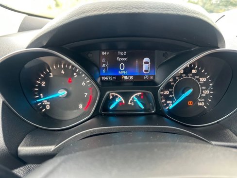 Used 2018 Ford Escape SEL image 16