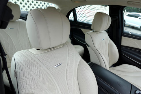 Used 2020 Mercedes-Benz S 63 AMG 4MATIC Sedan w/ Warmth & Comfort Package image 17