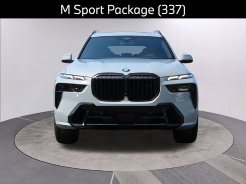 New 2026 BMW X7 xDrive40i w/ M Sport Package image 3