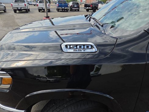 Used 2025 RAM 1500 Laramie image 12