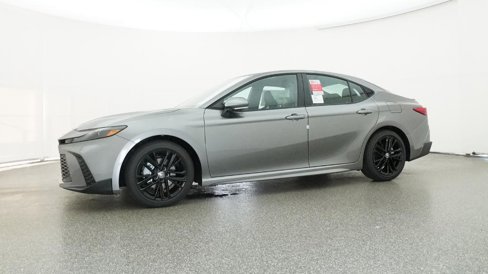 New 2026 Toyota Camry SE image 18
