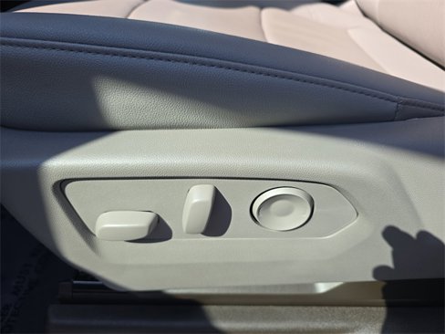 New 2025 Chevrolet Silverado 1500 LTZ w/ LTZ Convenience Package II image 28