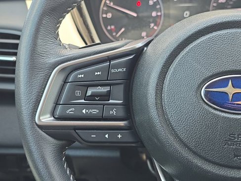 Used 2025 Subaru Outback Premium w/ Popular Package #1A image 16