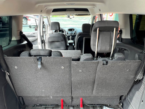 Used 2016 Ford Transit Connect XL image 16