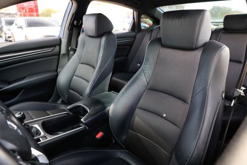 Used 2018 Honda Accord Sport image 6