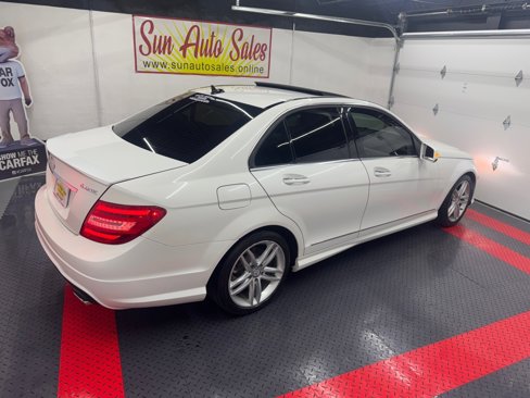 Used 2013 Mercedes-Benz C 300 4MATIC Sedan image 14