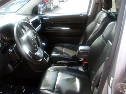 Used 2016 Jeep Compass High Altitude image 11
