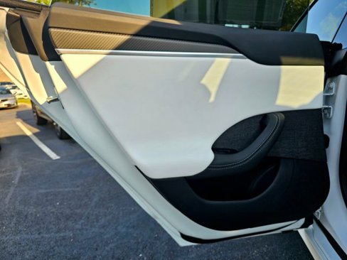 Used 2024 Tesla Model S Plaid image 27