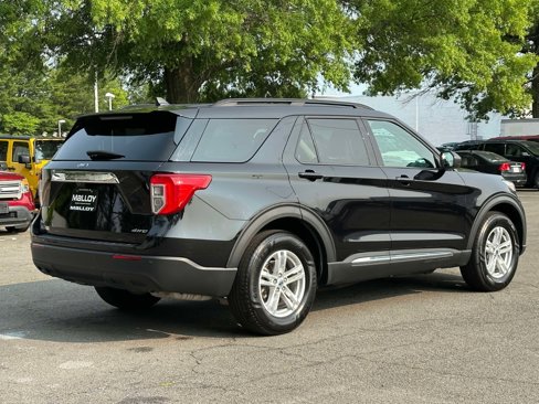 Used 2022 Ford Explorer XLT image 4