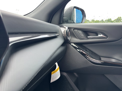 New 2026 Chevrolet Equinox LT w/ Midnight Edition image 18