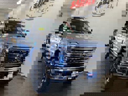 New 2026 Ford F350 4x4 Crew Cab Super Duty image 2