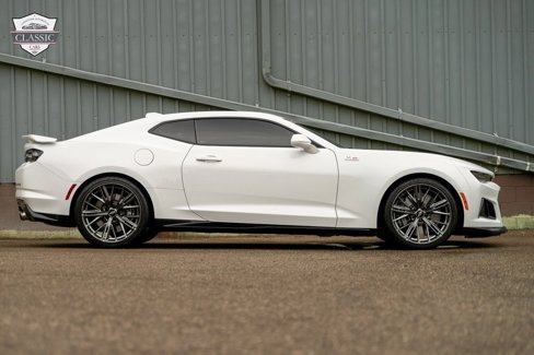 Used 2023 Chevrolet Camaro ZL1 image 68