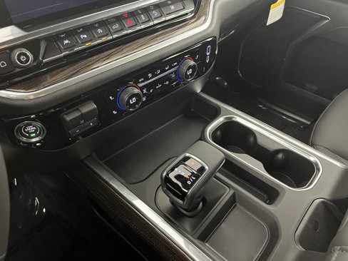 New 2026 Chevrolet Silverado 1500 LT w/ All Star Edition Plus image 17
