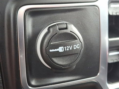 Used 2023 Jeep Gladiator Sport image 23