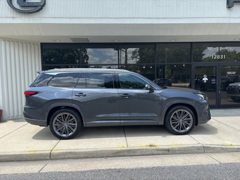 New 2025 Lexus TX 350 AWD image 4