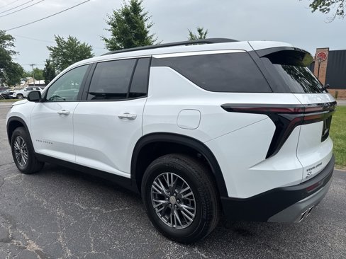 New 2025 Chevrolet Traverse LT image 5