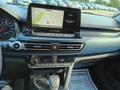 Used 2023 Kia Seltos S w/ Navigation Package image 23