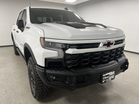 Used 2024 Chevrolet Silverado 1500 ZR2 w/ ZR2 Bison Edition image 2