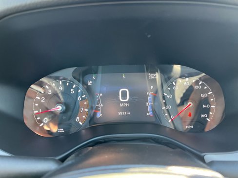 Used 2025 Jeep Compass Limited image 40