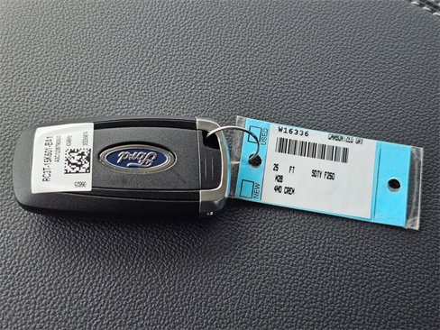 New 2025 Ford F250 Lariat w/ Lariat Ultimate Package image 32