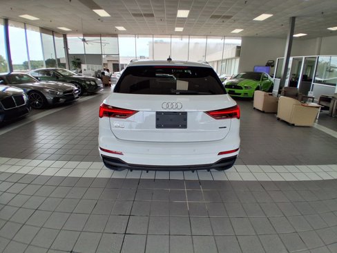 Used 2023 Audi Q3 2.0T Premium image 4