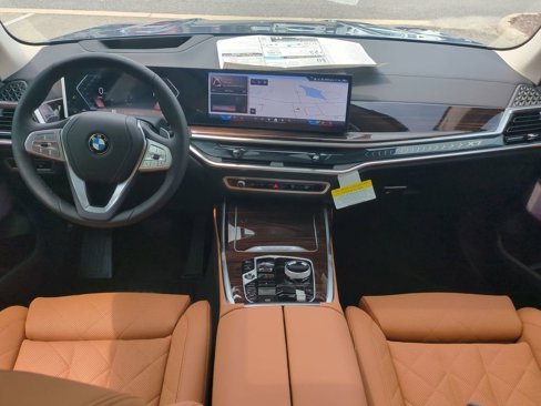 New 2026 BMW X7 xDrive40i w/ Executive Package image 14