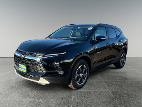 New 2025 Chevrolet Blazer LT w/ Sound & Technology Package image 3