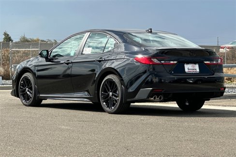 New 2026 Toyota Camry SE image 6
