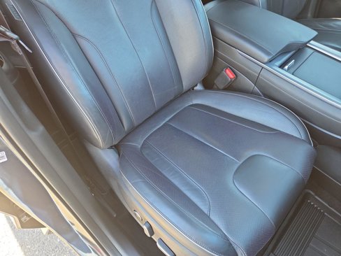 Used 2023 Hyundai Palisade Calligraphy image 32