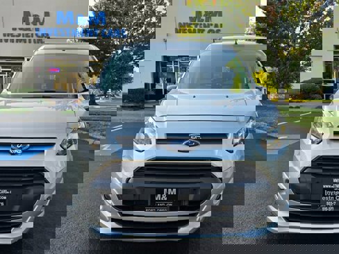Used 2015 Ford Transit Connect XLT image 5
