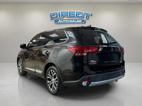 Used 2018 Mitsubishi Outlander ES image 4