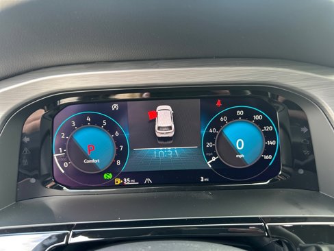 New 2025 Volkswagen Atlas Cross Sport SE image 11