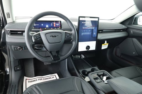 Used 2025 Ford Mustang Mach-E Premium image 11
