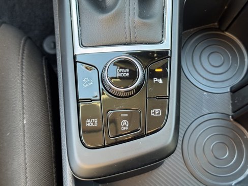 New 2025 Kia Sportage LX image 22