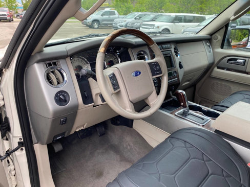 Used 2007 Ford Expedition EL Limited image 10