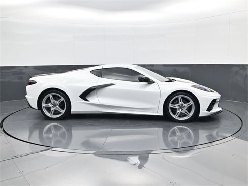 Used 2023 Chevrolet Corvette Stingray Coupe w/ 1LT image 4